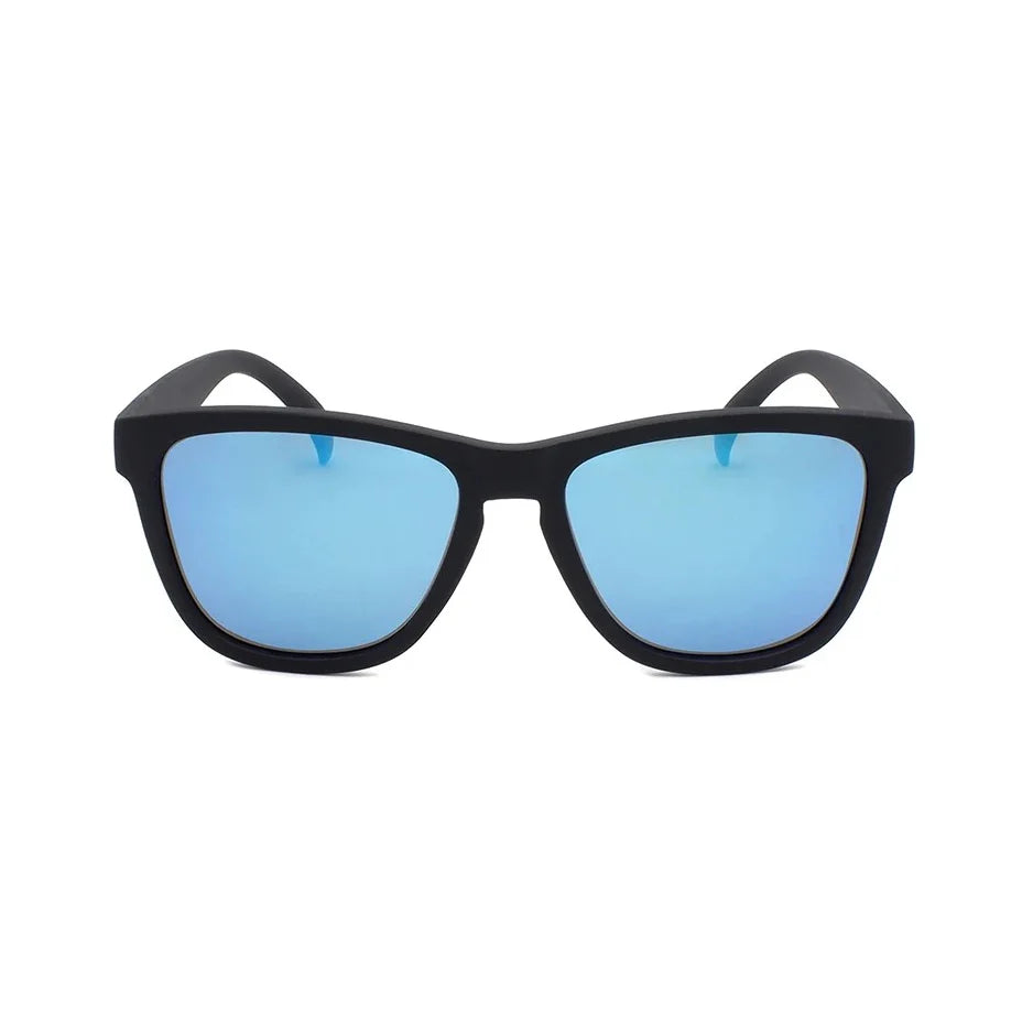 Ollo Clásico Midnight Blue sunglasses with UV400 polarised lenses and a deep navy frame. Lightweight, durable, and built for performance, these sunglasses offer a secure non-slip fit, making them perfect for cycling, running, outdoor training, and everyday adventure.